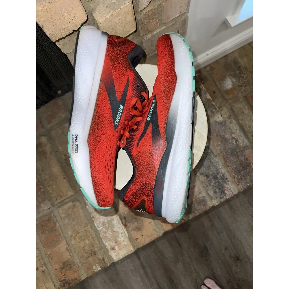 Brooks Ghost 16 Mens Size 11 D Fiery Red Ebony Cockatoo Running Shoes 110418